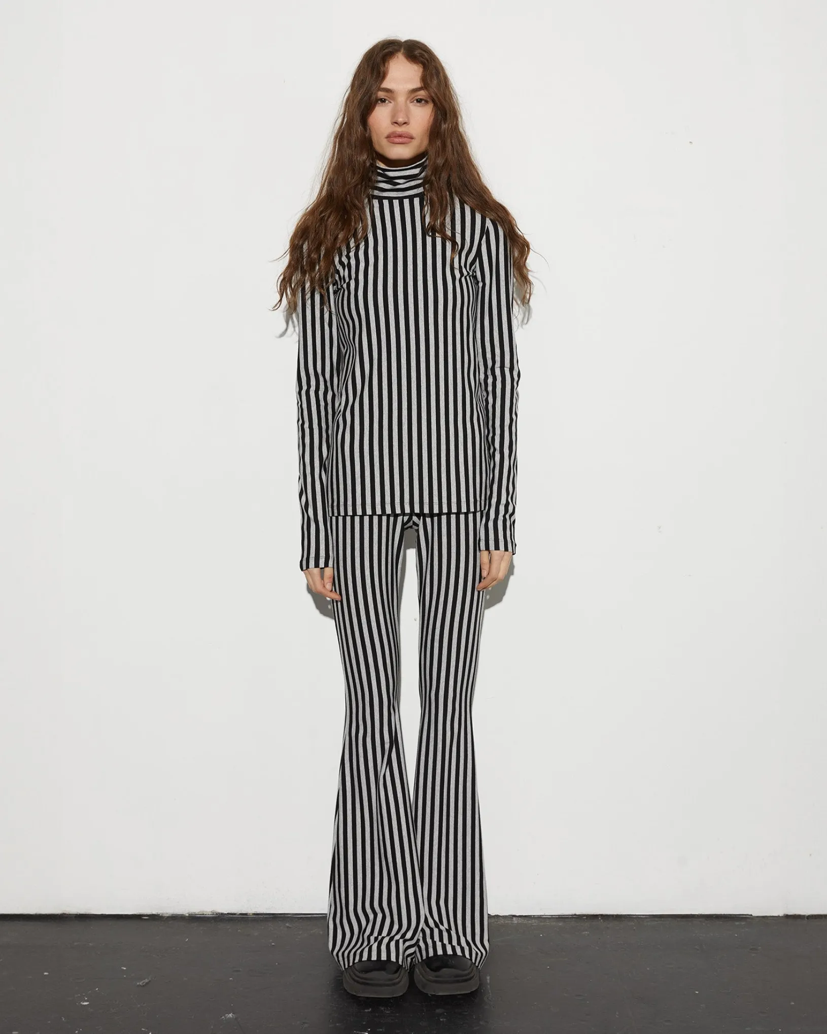 ani_flared_leggings__melange_grey_0.webp STIEGLITZ Ani Flared Leggings | Melange Grey Clearance