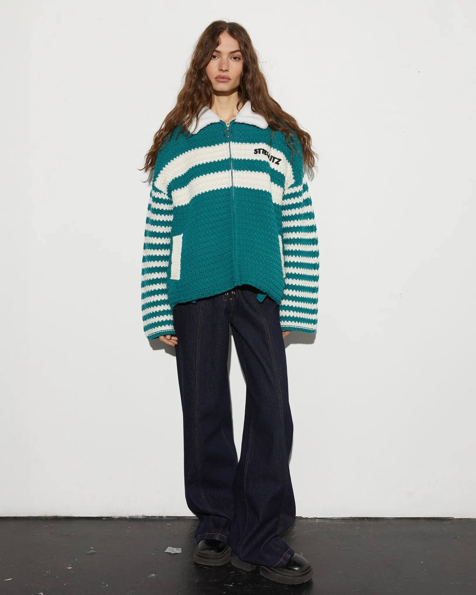 kayden_crochet_jacket__green_2.webp STIEGLITZ Kayden Crochet Jacket | Green Outlet