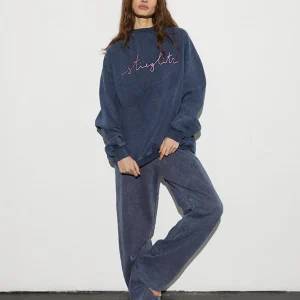 STIEGLITZ Worn Out Sweater | Washed Blue Fashion